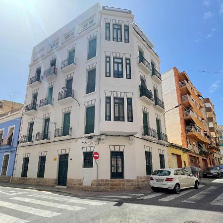 Enamorate De Su Luz Y Encanto Al Lado Del Centro Alicante Exterior foto